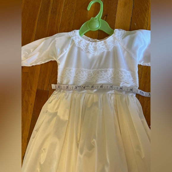 Baby baptism christening gown - Picture 7 of 9